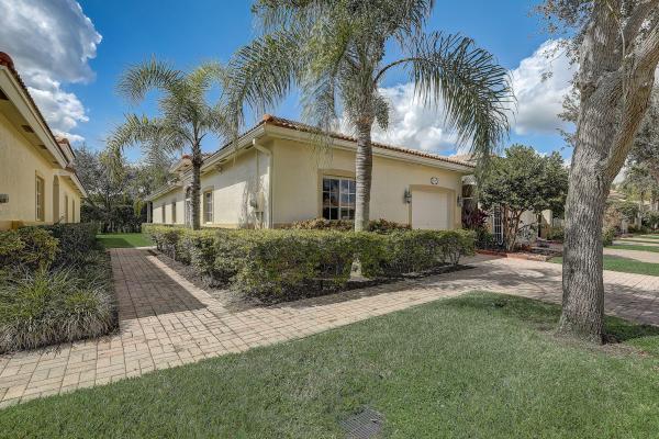 Lighthouse Pointe At Baywinds, 2377 Windjammer Way, West Palm Beach, Florida 33411, image 1