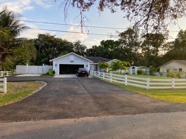 Loxahatchee Groves, 15470 Los Angeles Dr, Loxahatchee, Florida 33470, image 1