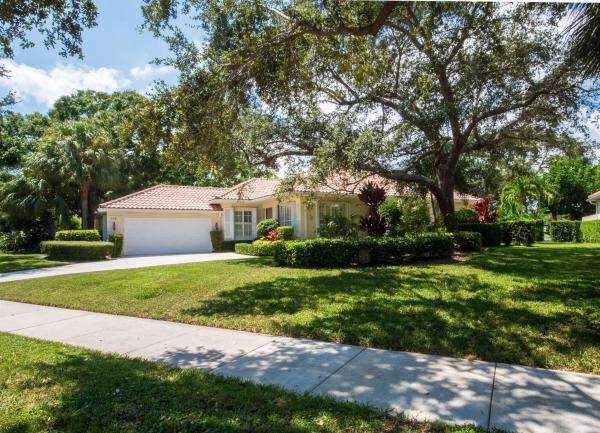 Oaks East, 704 Blakely Ct, Palm Beach Gardens, Florida 33410, image 1