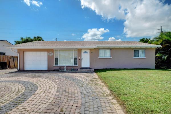 Ranch House Estates, 2352 W Lakewood Rd, West Palm Beach, Florida 33406, image 1