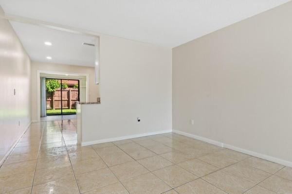Forest Hill Villas Garden, 5969 Forest Hill Blvd #5, West Palm Beach, Florida 33415, image 2