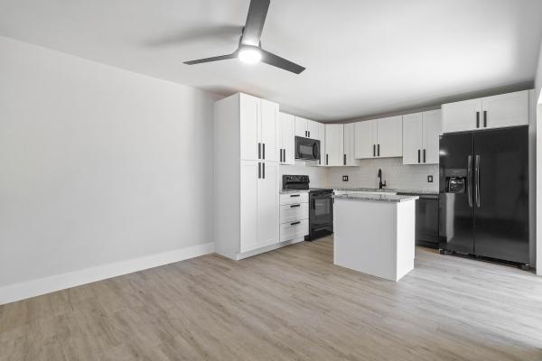 Lakewood Of Palm Springs, 303 Arabian Rd, Palm Springs, Florida 33461, image 2