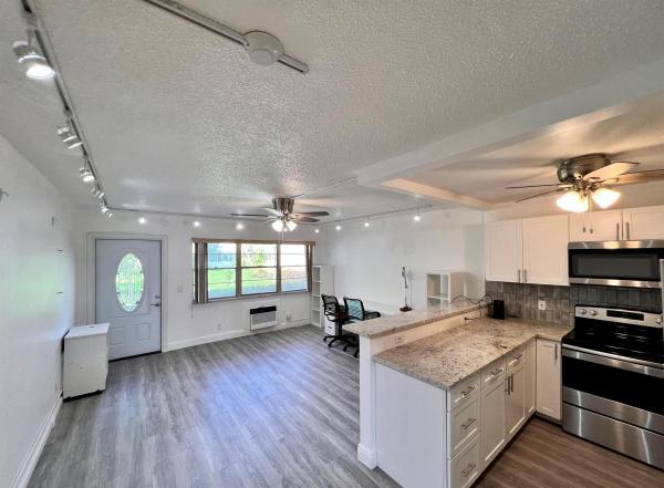 Chatham At Century Village, 422 Chatham U, West Palm Beach, Florida 33417, image 1