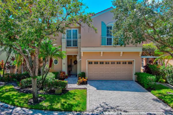 Villa D'Este, 38 Via Del Corso, Palm Beach Gardens, Florida 33418, image 1