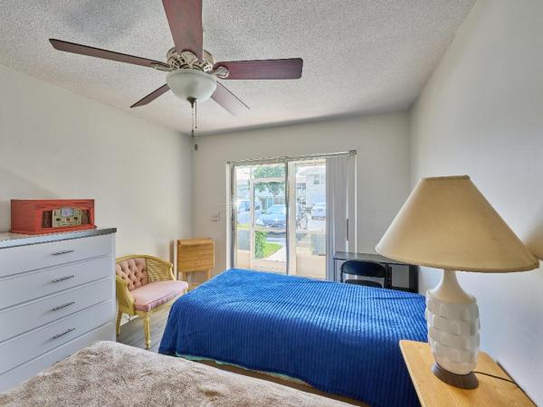 Sterling Village, 580 Horizons W #104, Boynton Beach, Florida 33435, image 1