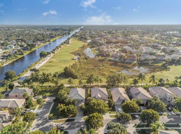 Ashford, 2433 Westmont Dr, Royal Palm Beach, Florida 33411, image 2