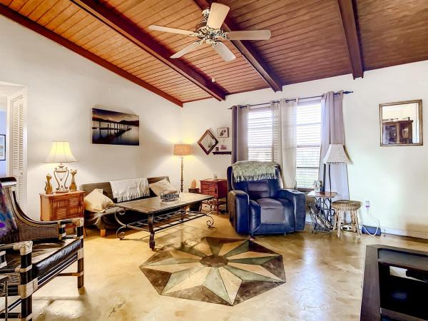 Sherwood Village, 5894 Longbow Ln #6, West Palm Beach, Florida 33415, image 1
