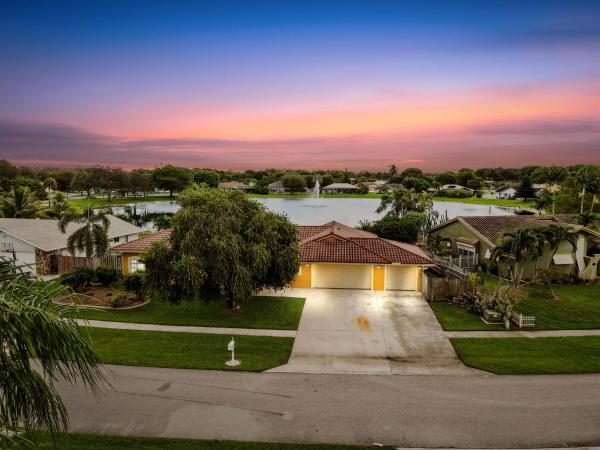 Woodland Creek, 7539 Hazelwood Cir, Lake Worth Beach, Florida 33467, image 1