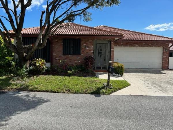 Knob Hill Club, 382 NW 42nd St, Boca Raton, Florida 33431, image 1