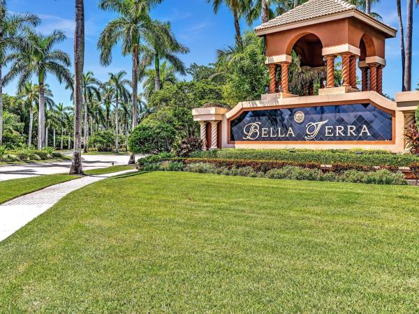 Bella Terra, 130 Tuscany Dr, Royal Palm Beach, Florida 33411, image 1