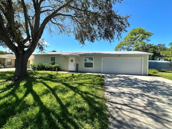 Indian River Estates, 4907 Seagrape, Fort Pierce, Florida 34982, image 2