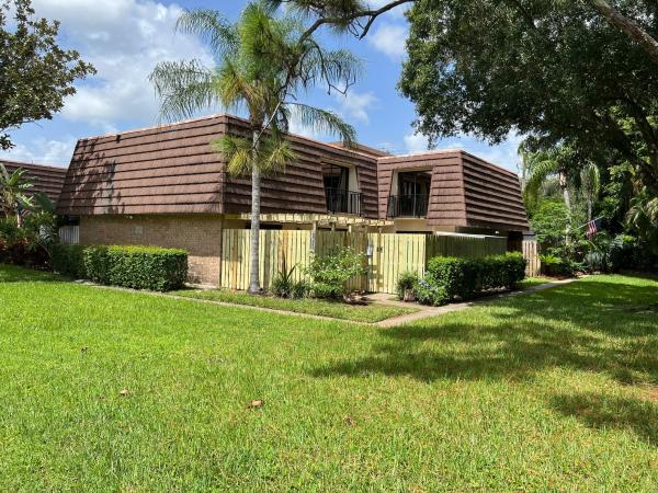 Garden Lakes, 1520 15th Ln, Palm Beach Gardens, Florida 33418, image 2