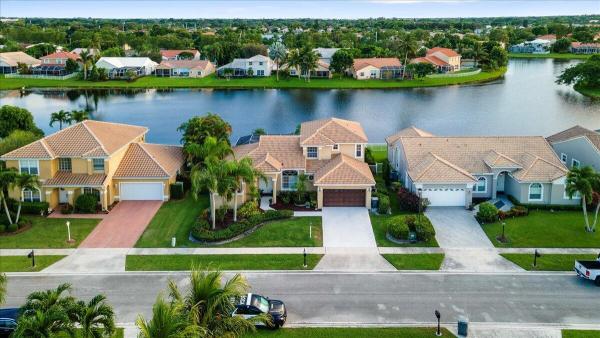 Boca Vista Estates, 9416 Lake Serena Dr, Boca Raton, Florida 33496, image 1