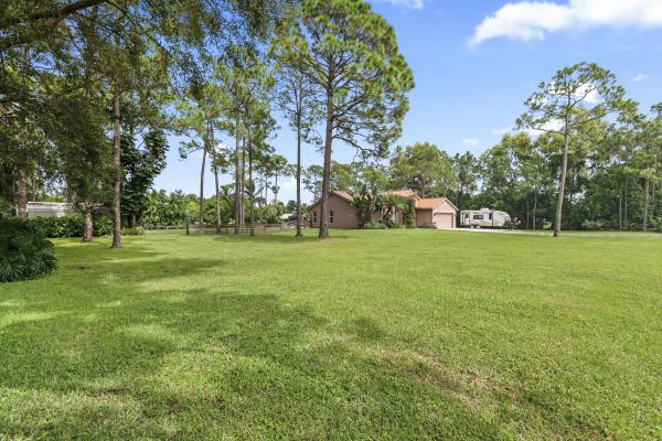 The Acreage, 15097 Hamlin Blvd, West Palm Beach, Florida 33470, image 3