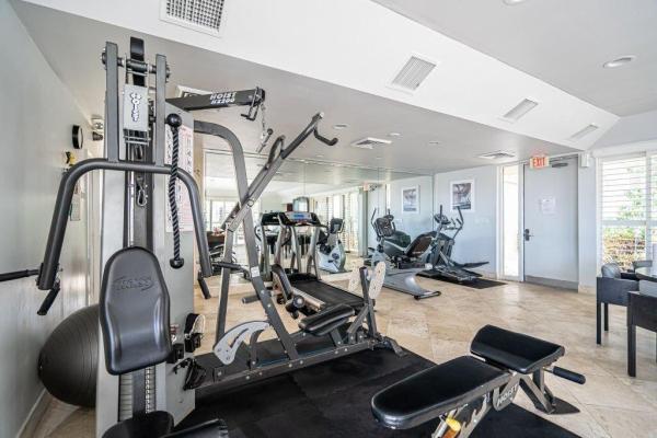 Lakeshore Club, 1830 Embassy Dr #412, West Palm Beach, Florida 33401, image 2