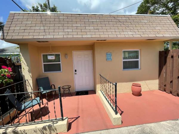 Lakeview Ridge, 4905 Parker Ave, West Palm Beach, Florida 33405, image 1