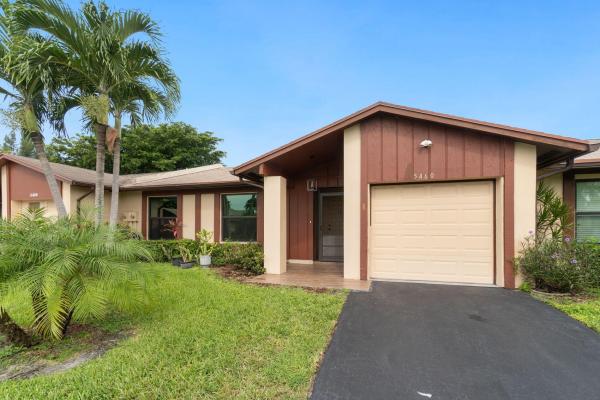 Viburnum At Las Verdes, 5460 Viburnum Cir, Delray Beach, Florida 33484, image 1