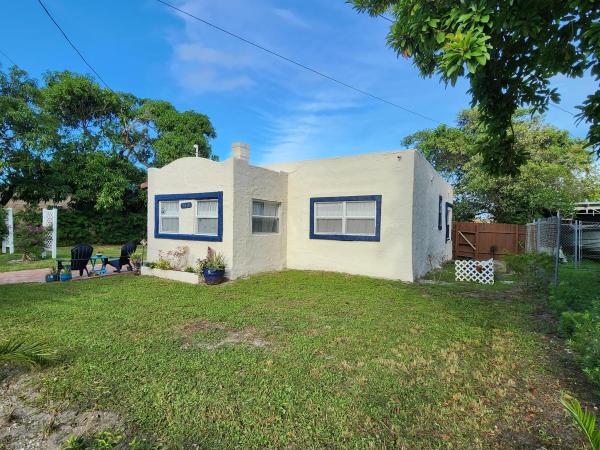 Northwood Hills, 3818 Greenwood Ave, West Palm Beach, Florida 33407, image 1