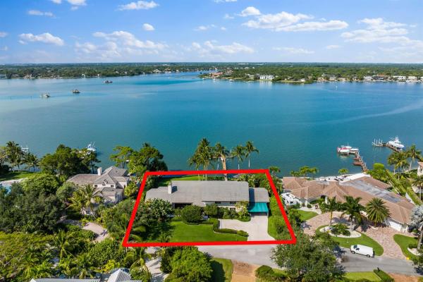 Bay Harbor, 15 Bay Harbor Rd, Tequesta, Florida 33469, image 1