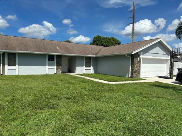 Springhill, 5299 Woodstone Cir, Lake Worth Beach, Florida 33463, image 1