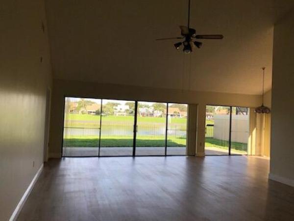 The Ridge At The Bluffs, 132 Beach Summit Ct, Jupiter, Florida 33477, image 2