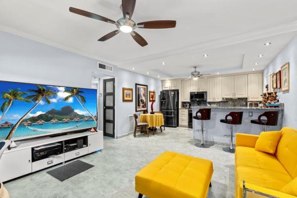 Virginian Apartments Of Pompano Beach, 400 S Cypress Rd #430, Pompano Beach, Florida 33060, image 1
