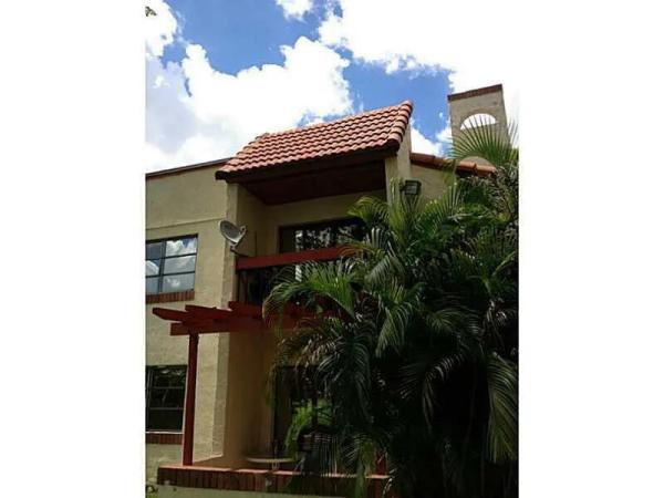 Lago Del Rey, 8610 SW 149th Ave #513, Kendall West, Florida 33193, image 1
