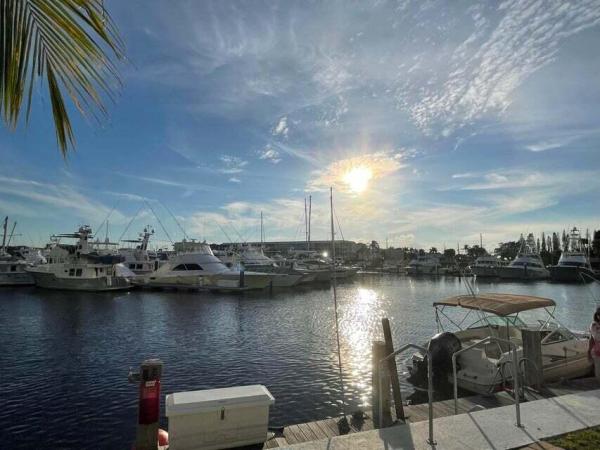 Ports O'Call, 29 Yacht Club Dr #208, North Palm Beach, Florida 33408, image 1