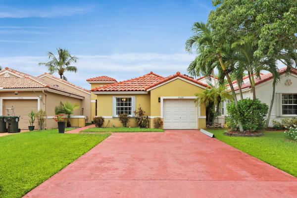 Coco Lakes, 3628 Coco Lake Dr, Coconut Creek, Florida 33073, image 1