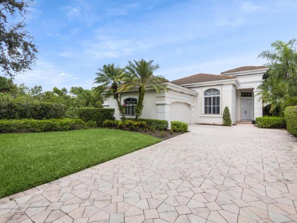Cayman Isle, 251 Isle Way, Palm Beach Gardens, Florida 33418, image 1