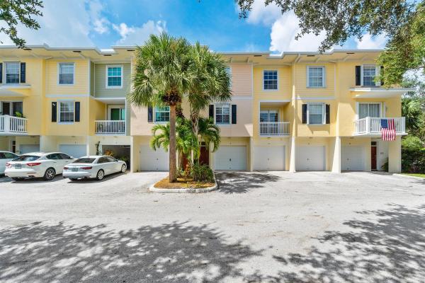 Somerset At Abacoa, 175 Galicia Way #204, Jupiter, Florida 33458, image 1