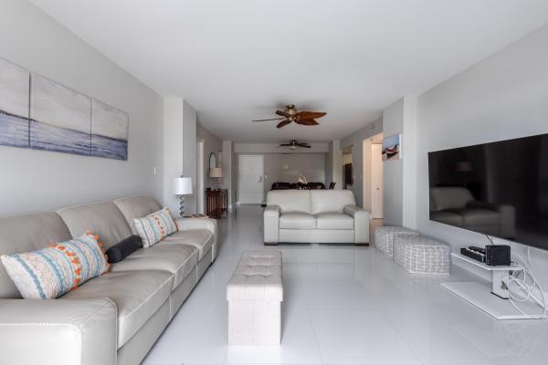 Allington Towers North, 1500 S Ocean Dr #J2, Hollywood, Florida 33019, image 3