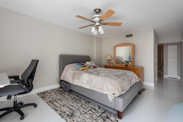 Allington Towers North, 1500 S Ocean Dr #J2, Hollywood, Florida 33019, image 1