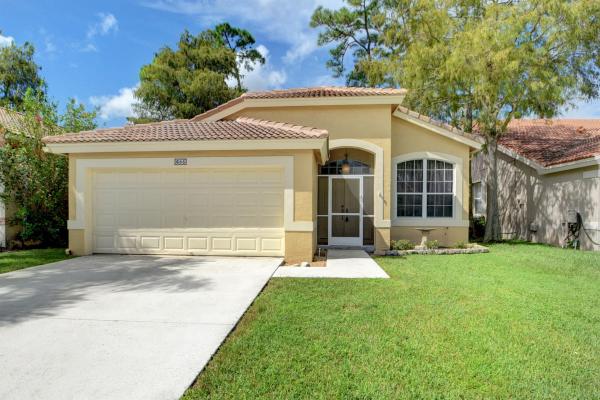 Monterey On The Lake, 655 Lake Wellington Dr, Wellington, Florida 33414, image 1