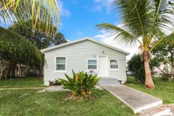 Robinson, 3633 President Barack Obama Hwy, Riviera Beach, Florida 33404, image 1