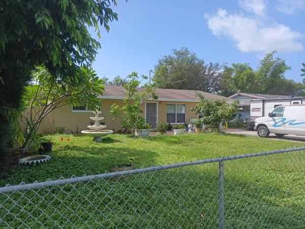 Sunset Park, 125 Wisteria Ave, Fort Pierce, Florida 34982, image 2