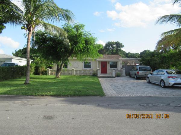 Parker Estates, 828 Fernwood Dr, West Palm Beach, Florida 33405, image 1