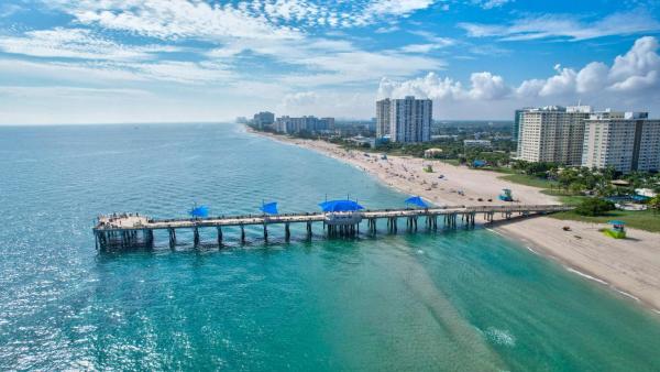 Riverside Towers, 303 N Riverside Dr #205, Pompano Beach, Florida 33062, image 1
