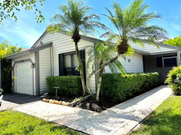 Bedford Mews At Wellington, 13367 Bedford Mews Ct, Wellington, Florida 33414, image 1