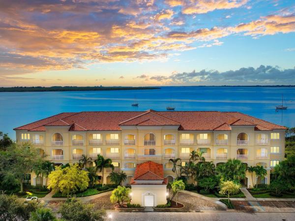 Harbour Isle West, 23 Harbour Isle Dr #102, Fort Pierce, Florida 34949, image 1