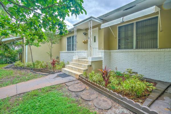Northwood Hills, 828 36th St, West Palm Beach, Florida 33407, image 2