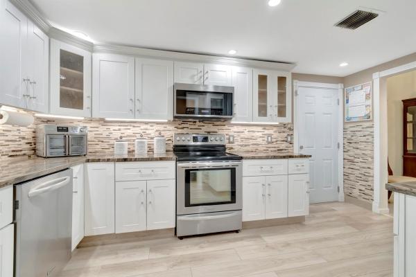 Hidden Hollow, 4437 Rende Ln, Lake Worth Beach, Florida 33461, image 1