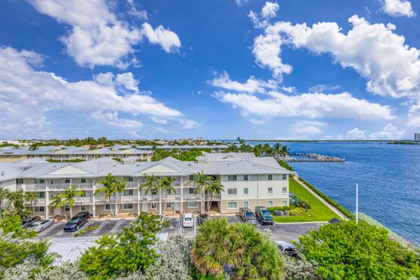 Lake Harbour Towers East, 801 Lake Shore Dr #601, Lake Park, Florida 33403, image 2