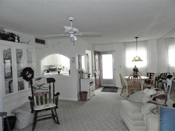 Lakeside Village, 225 Bonnie Blvd #209, Palm Springs, Florida 33461, image 1