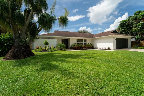 Eastwood Of Wellington, 11564 Tern Ct, Wellington, Florida 33414, image 1