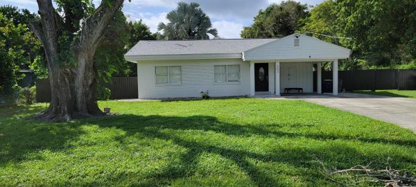 Maravilla Gardens, 803 Windsor Ave, Fort Pierce, Florida 34982, image 1