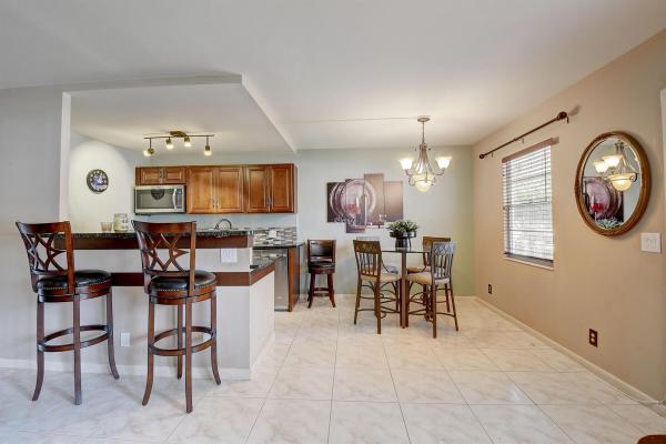 Guildford At Century Village, 1039 Guildford C, Boca Raton, Florida 33434, image 1
