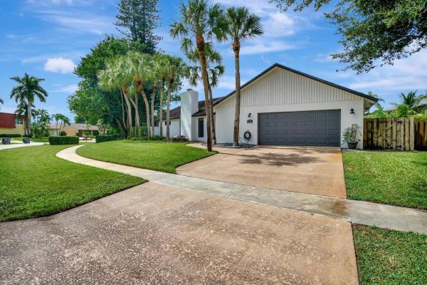 Lakeside Shores, 1369 Sailboat Cir, Wellington, Florida 33414, image 1
