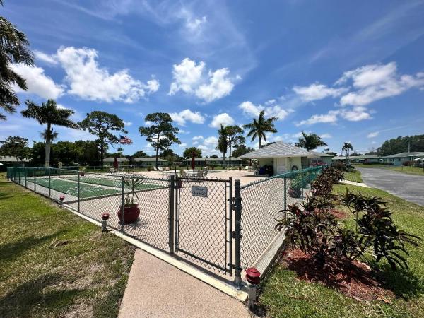 Country Manors, 603 Hummingbird Ln, Delray Beach, Florida 33445, image 1