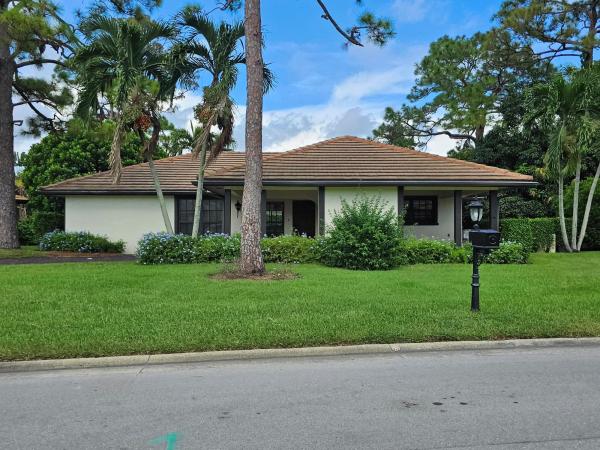 Pine Villas, 435 Pine Villa Dr, Atlantis, Florida 33462, image 1